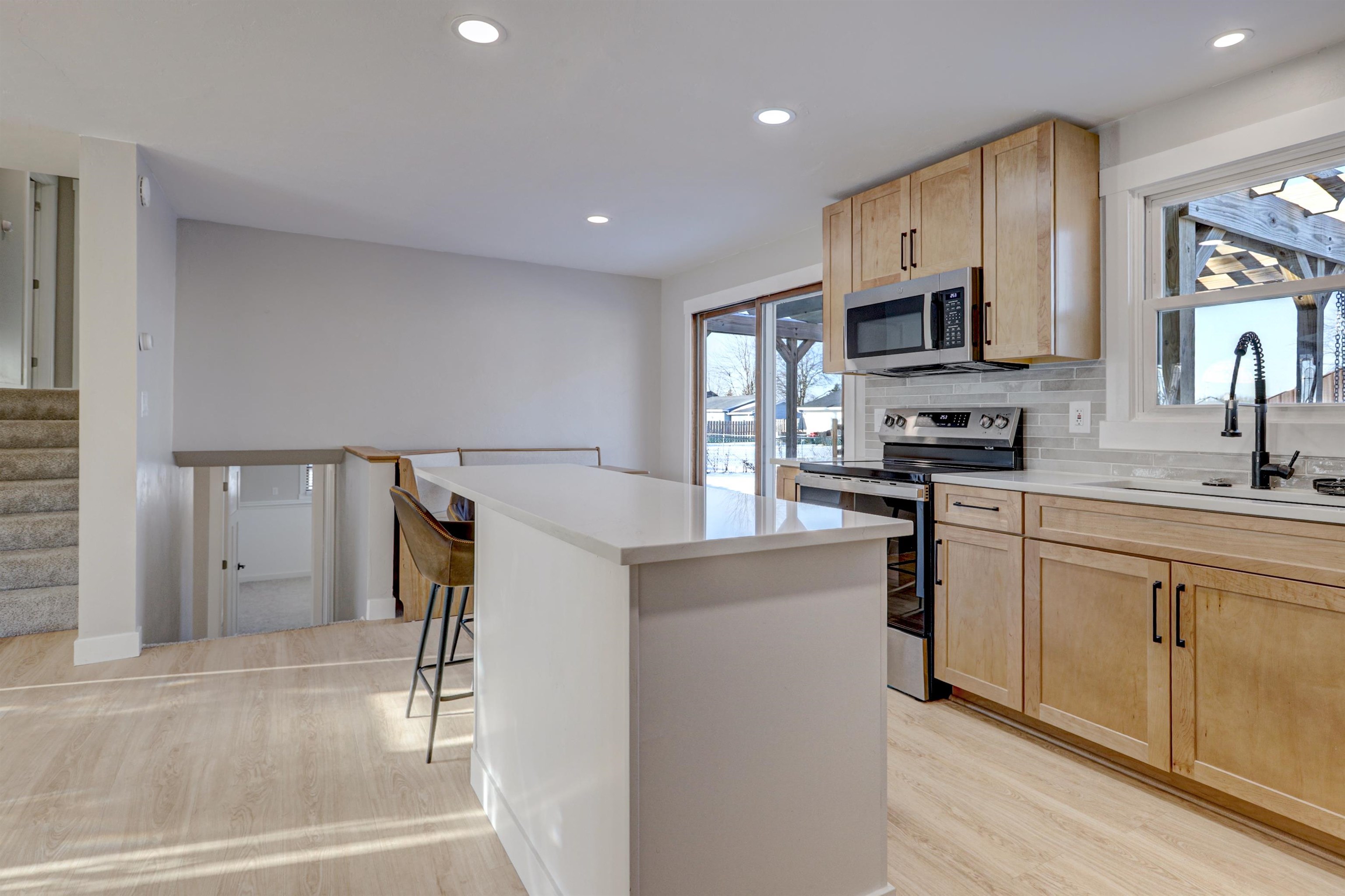 2091 Bluebill Street Green Bay, WI 54311 - Photo 7 of 33