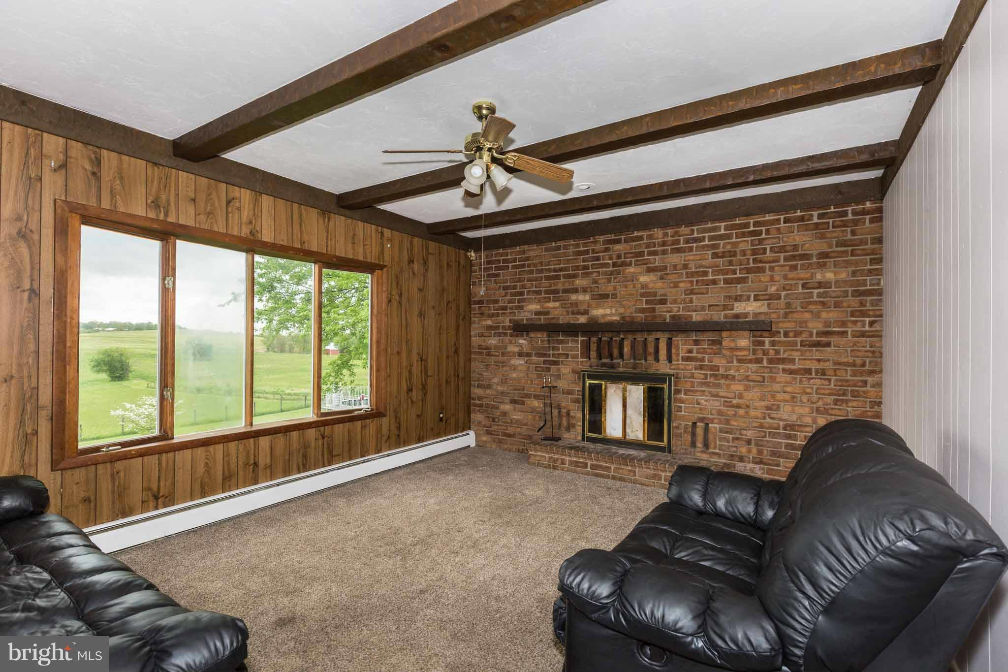 4243 Back Woods Road Westminster, MD 21158 - Photo 12 of 30 Family Room