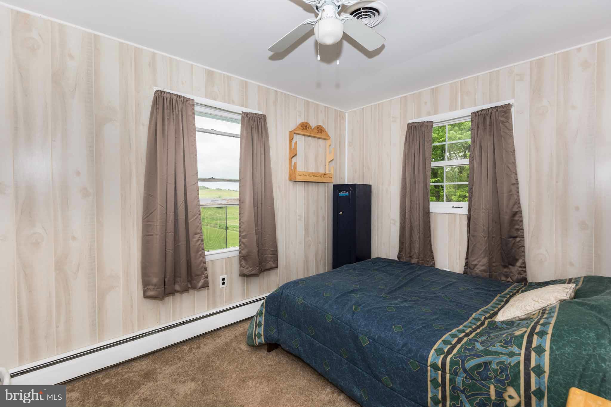 4243 Back Woods Road Westminster, MD 21158 - Photo 21 of 30 Bedroom