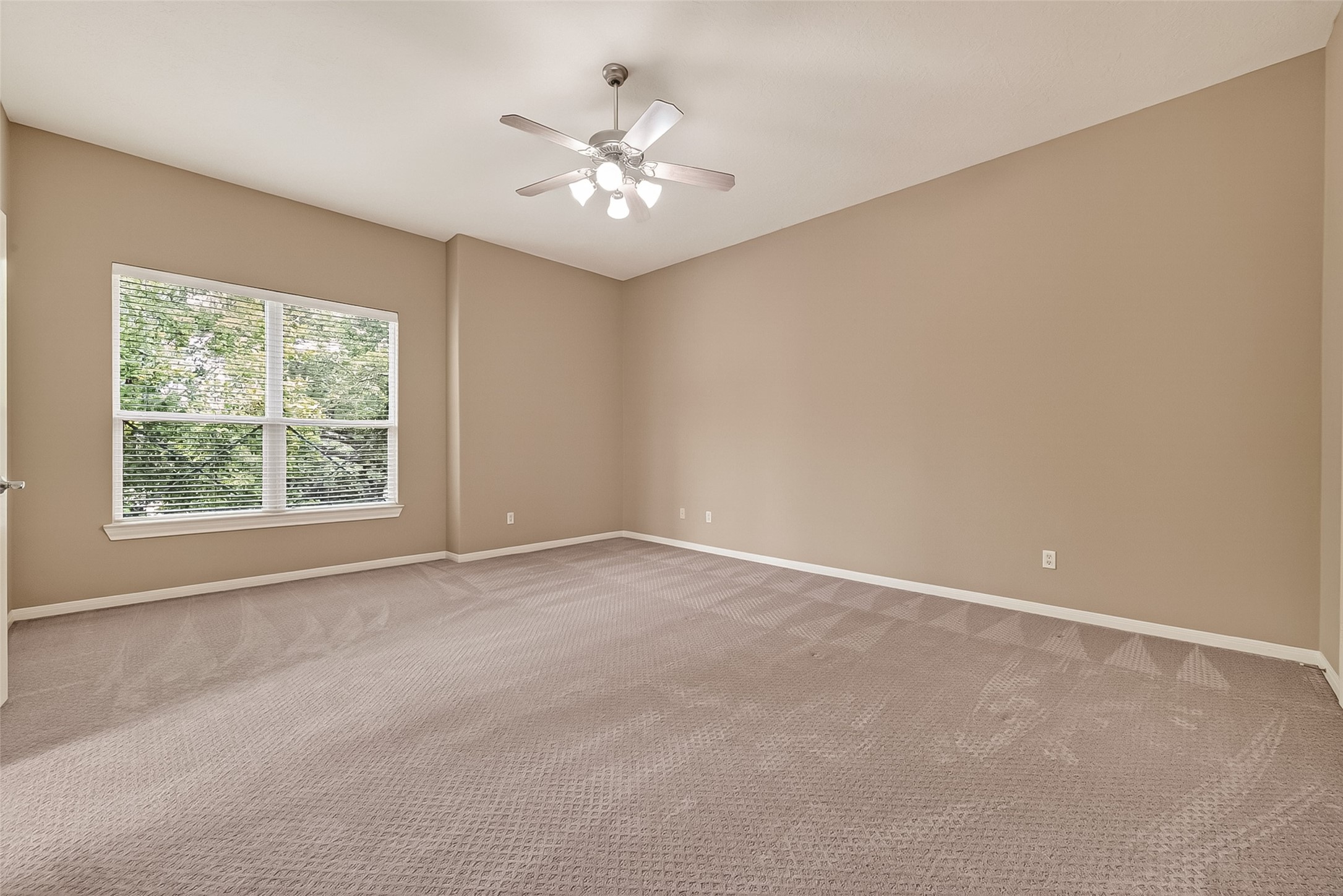 5934 Solar Point Lane Houston, TX 77041 - Photo 26 of 50