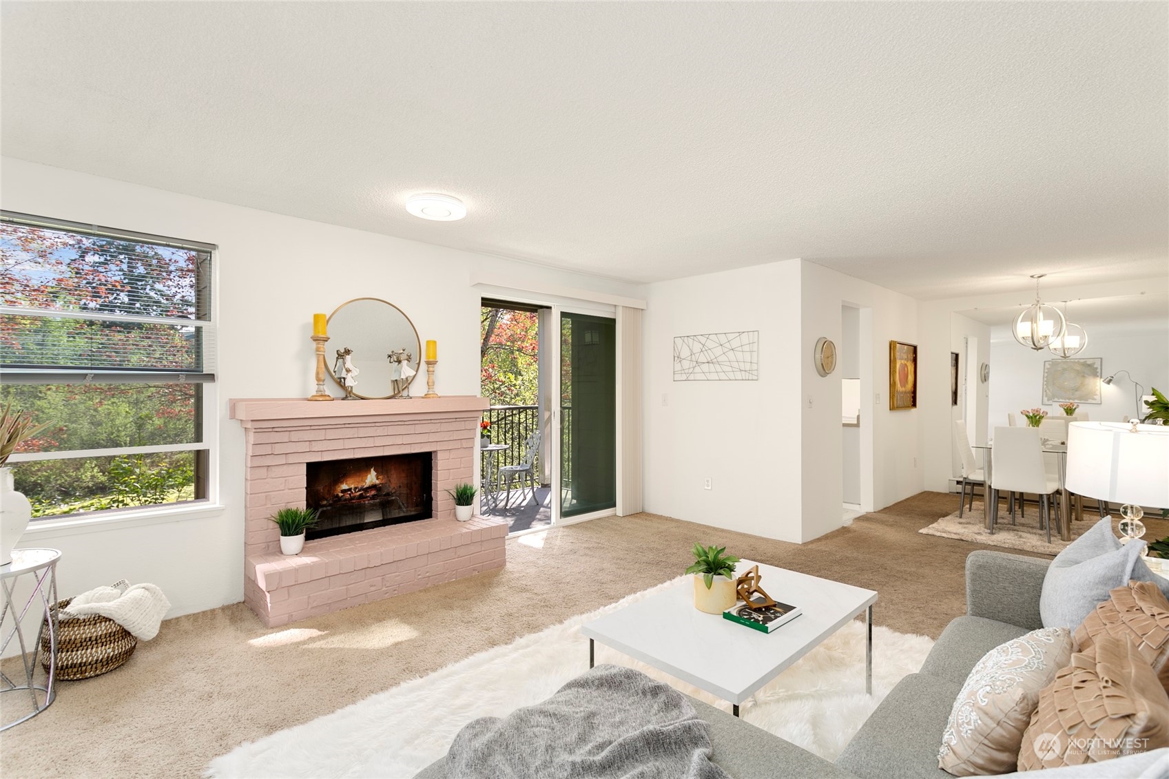 820 Cady Road, Unit J205 Everett, WA 98203 - Photo 4 of 24 Gallery Image 4