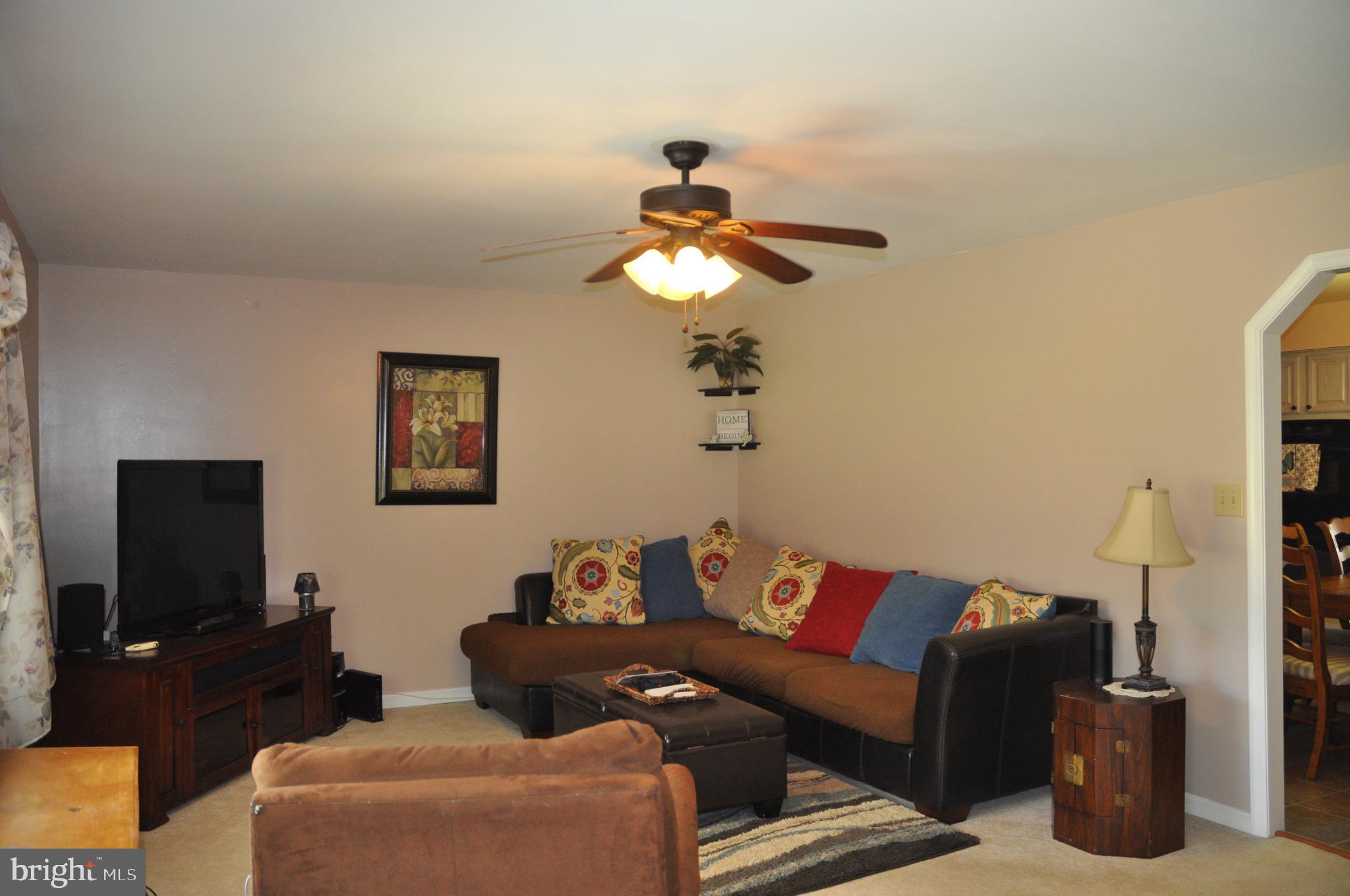 240 Richards Ferry Road Fredericksburg, VA 22406 - Photo 22 of 43 FAMILY ROOM