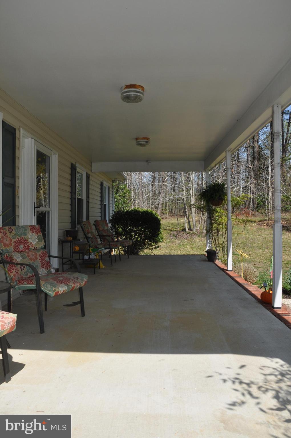 240 Richards Ferry Road Fredericksburg, VA 22406 - Photo 5 of 43 FRONT PORCH SIDE 2