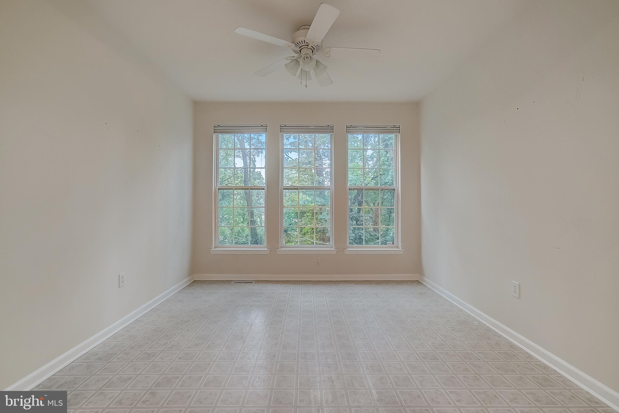 52 River Lane Delanco, NJ 08075 - Photo 11 of 32