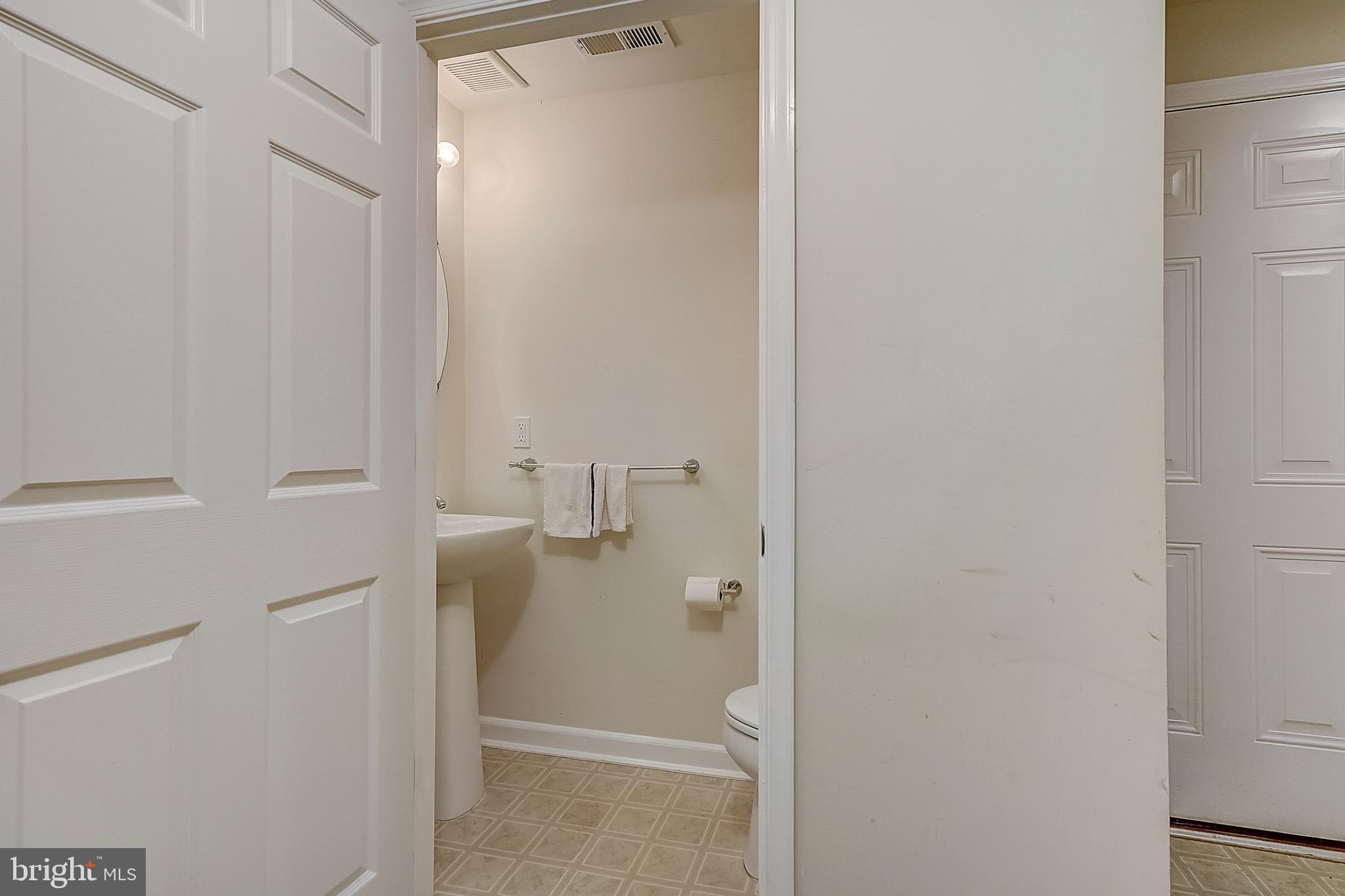 52 River Lane Delanco, NJ 08075 - Photo 16 of 32