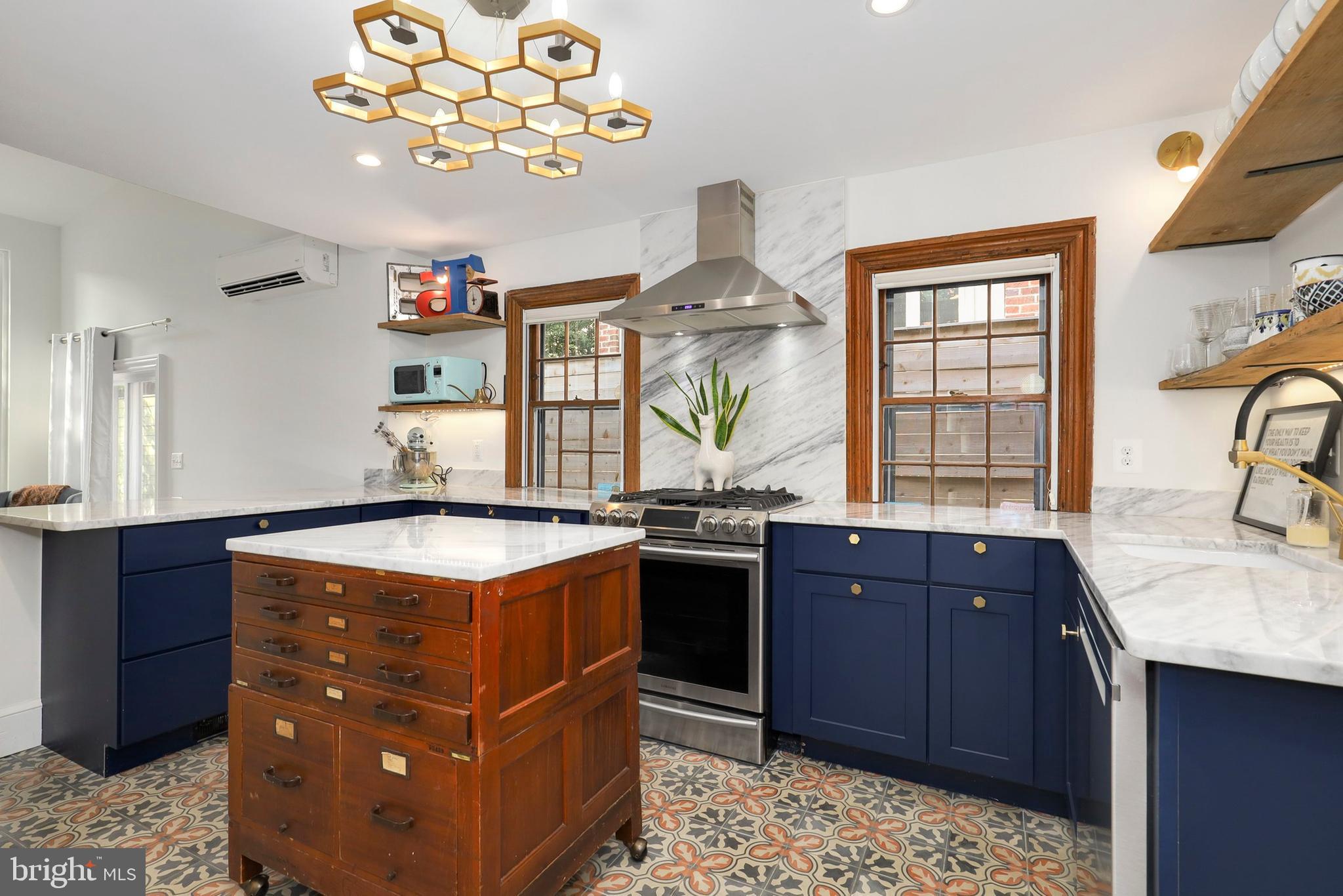 323 4th Street Southeast Washington, DC 20003 - Photo 13 of 44 Gallery Image 13