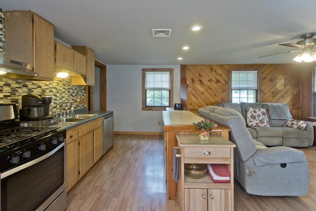 163 Sugar Hill Road Chesterfield, MA 01096 - Photo 13 of 42 Gallery Image 13