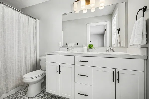 $469,900 | 1325 Remington Drive Southeast, Lowell, MI 49331