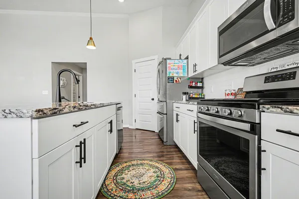 $469,900 | 1325 Remington Drive Southeast, Lowell, MI 49331