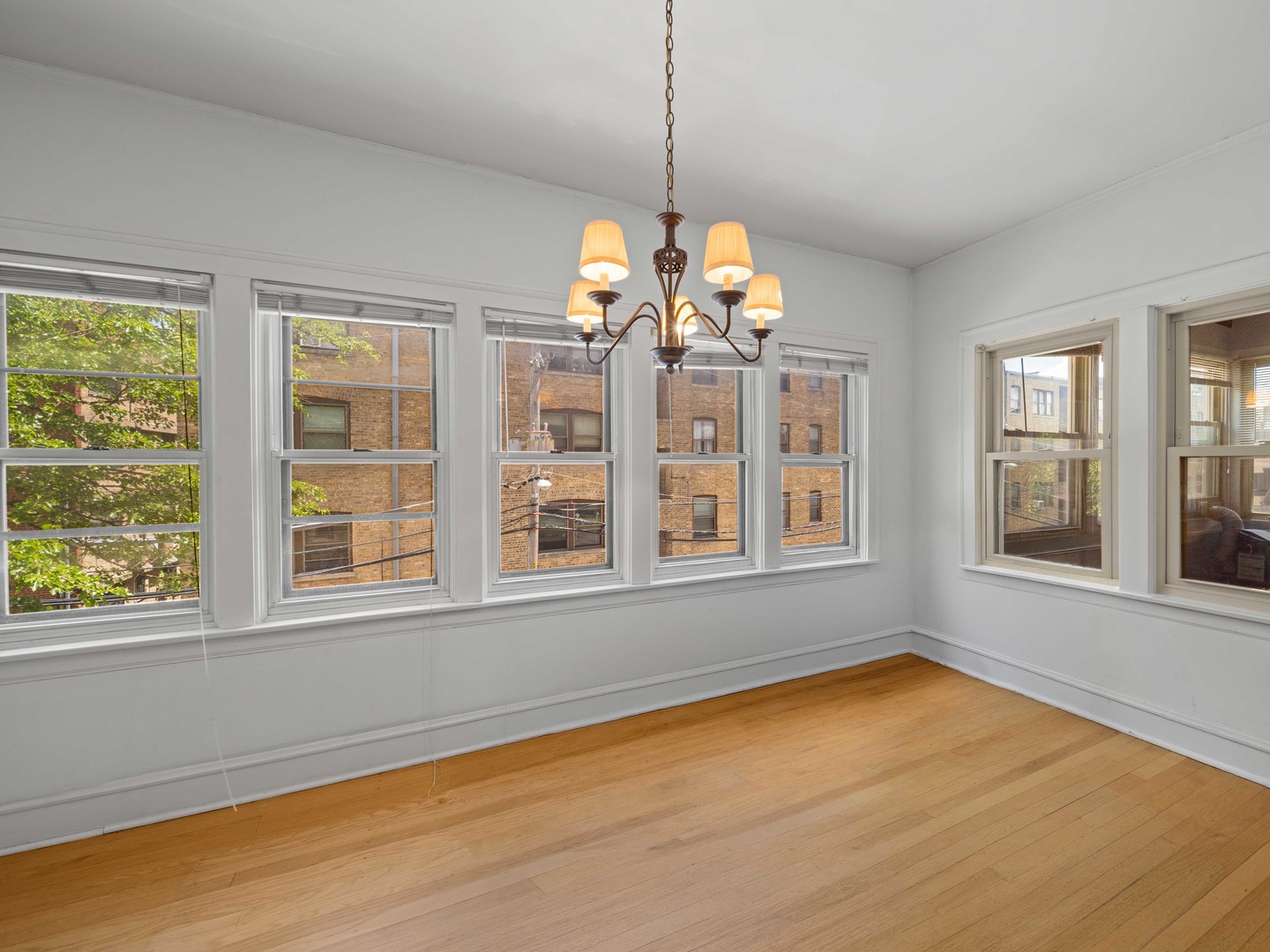 1016 Austin Street Evanston, IL 60202 - Photo 24 of 32