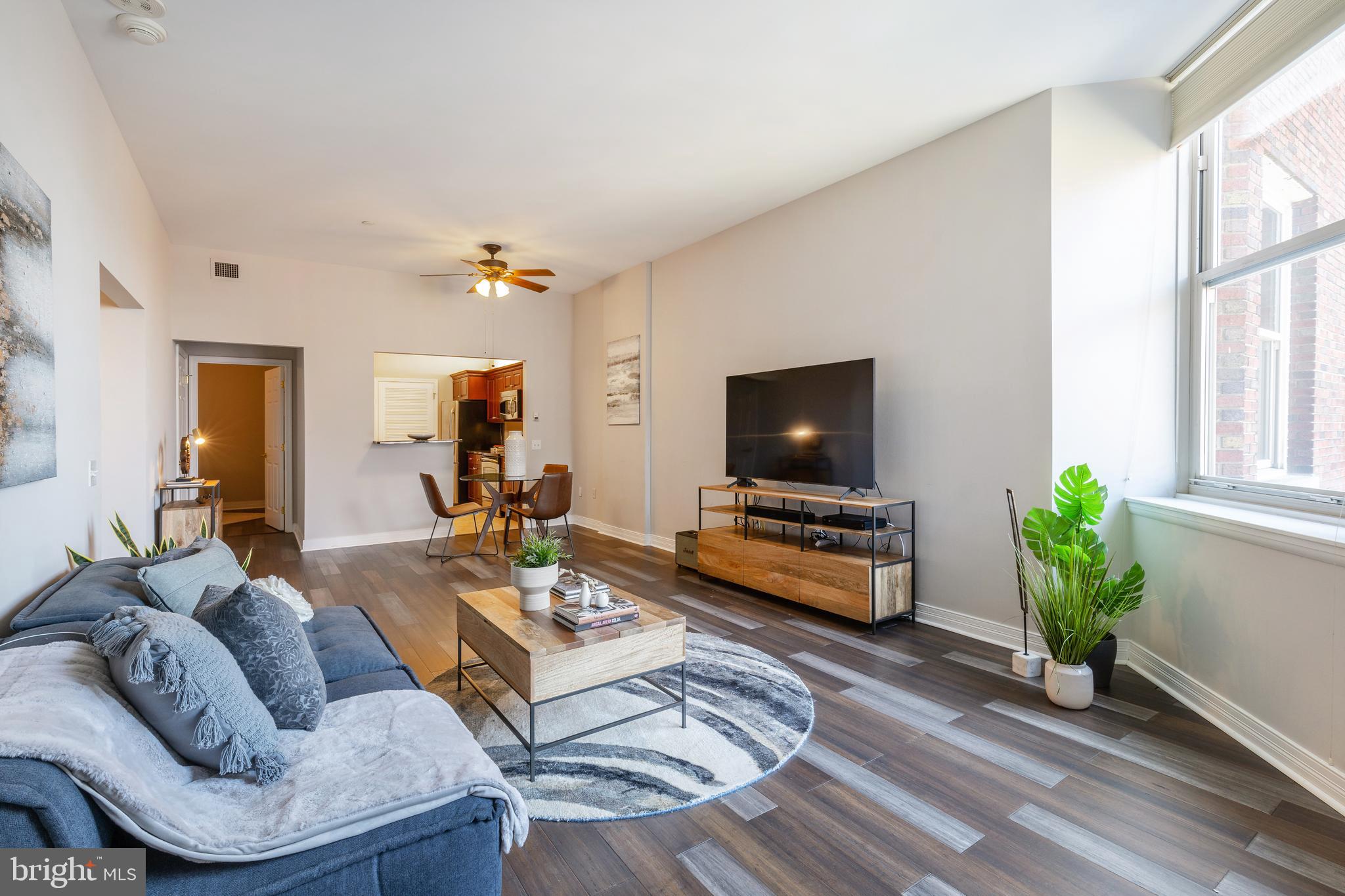 1600 Arch Street, Unit 1213 Philadelphia, PA 19103 - Photo 4 of 54