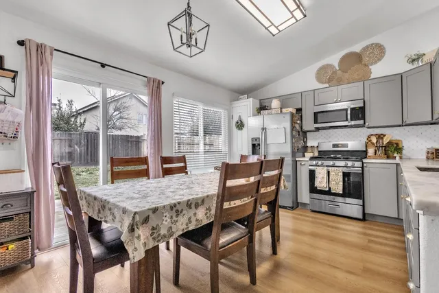 $419,999 | 2833 Nemaha Way, Stockton, CA 95206