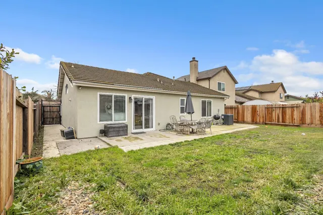 $419,999 | 2833 Nemaha Way, Stockton, CA 95206