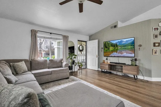 $419,999 | 2833 Nemaha Way, Stockton, CA 95206