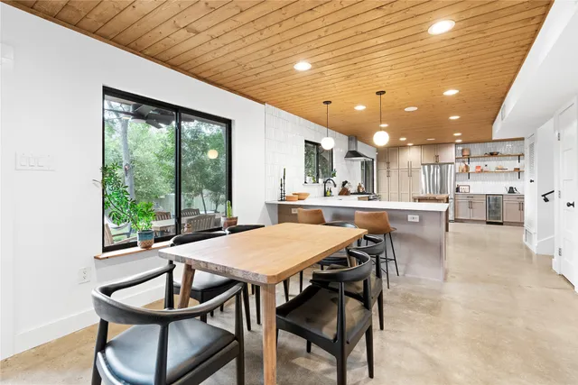 $840,000 | 7103 Creighton Lane, Austin, TX 78723