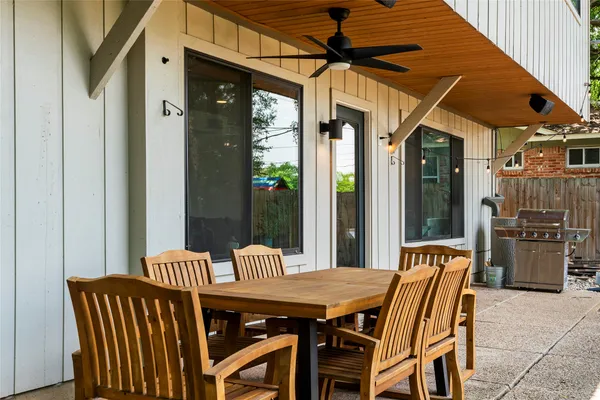 a view of outdoor space yard deck and patio