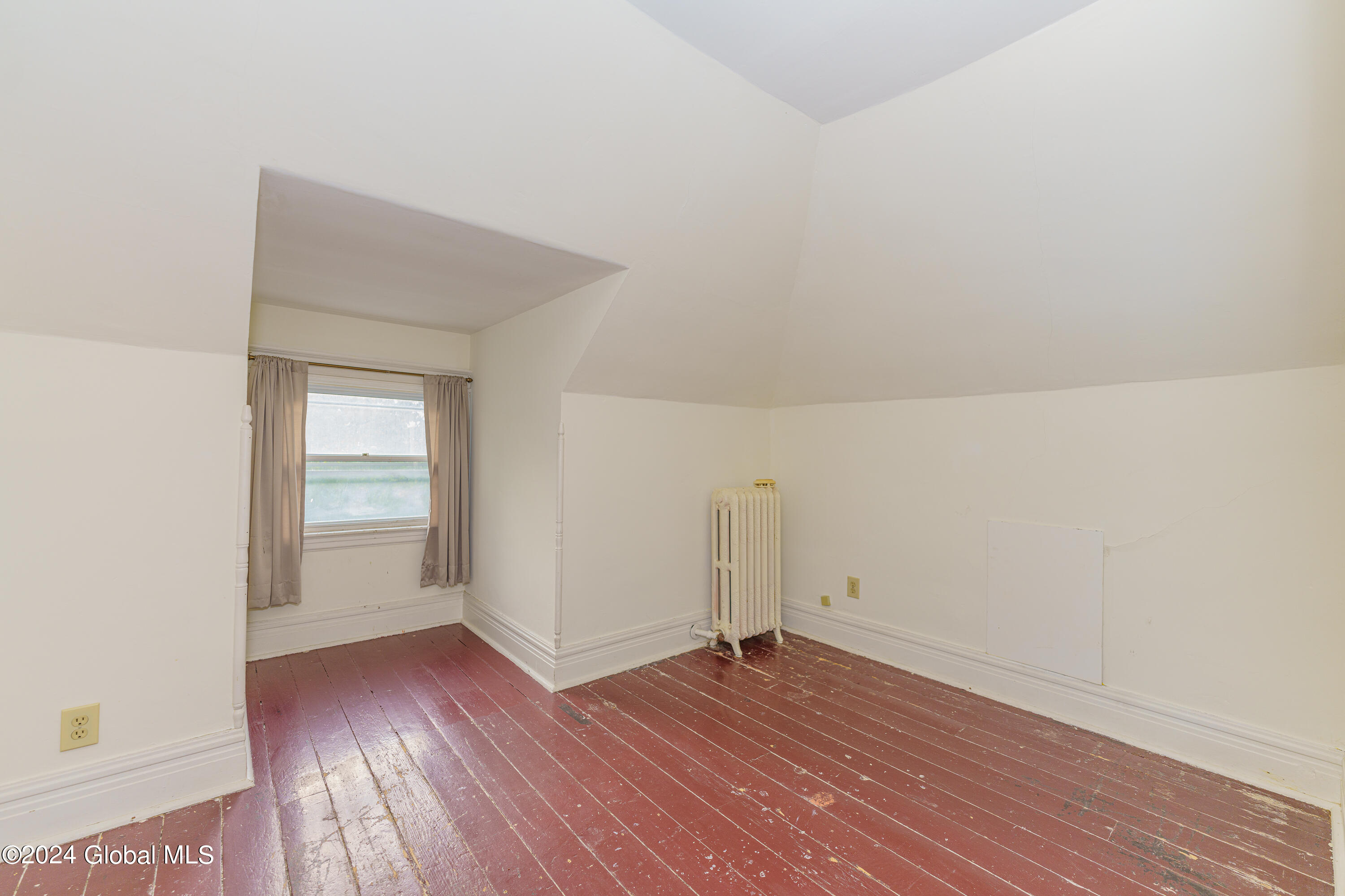 23 North Main Avenue Albany, NY 12203 - Photo 28 of 40 6 3rd Floor 2