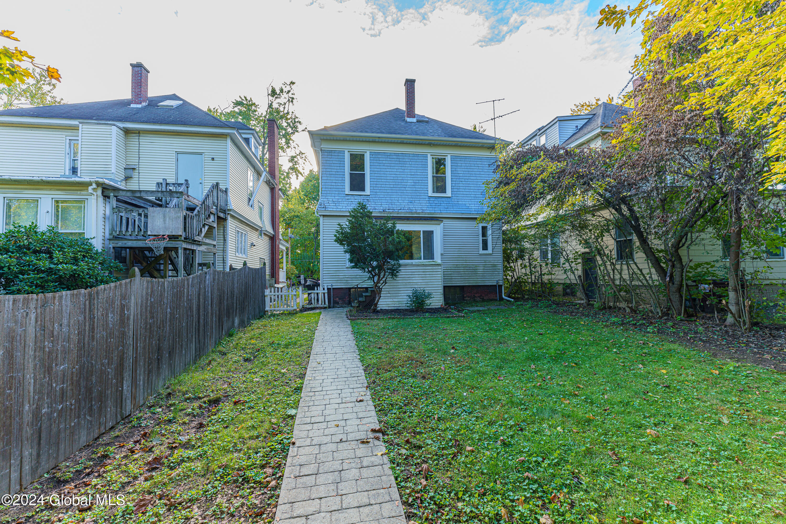 23 North Main Avenue Albany, NY 12203 - Photo 34 of 40 Yard 4