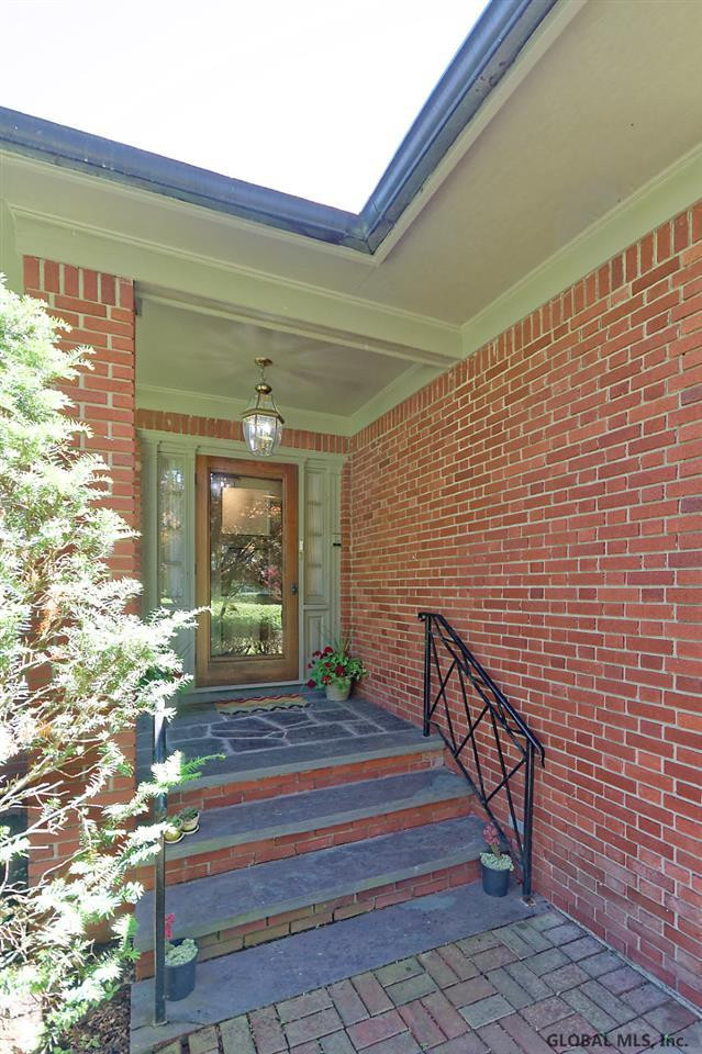1150 Ruffner Road Niskayuna, NY 12309 - Photo 6 of 53 Photo 6