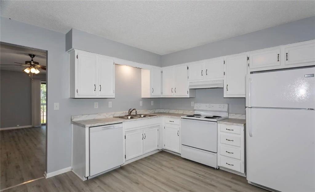 207 Barr Road Grain Valley, MO 64029 - Photo 5 of 11