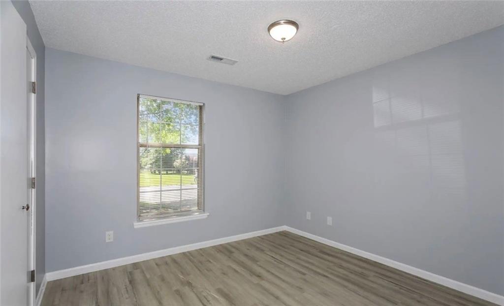 207 Barr Road Grain Valley, MO 64029 - Photo 10 of 11