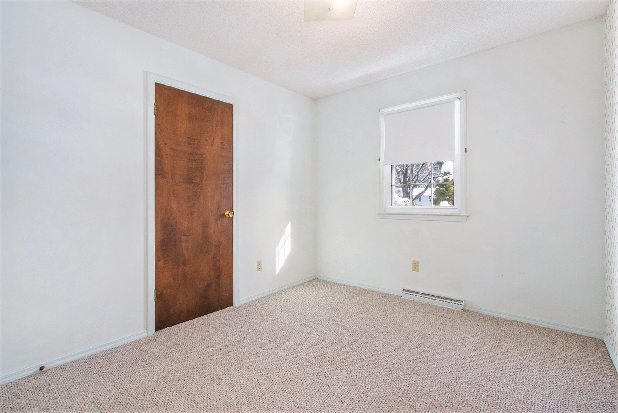 1565 Vesta Road Muskegon, MI 49445 - Photo 15 of 28 017_s22a4053