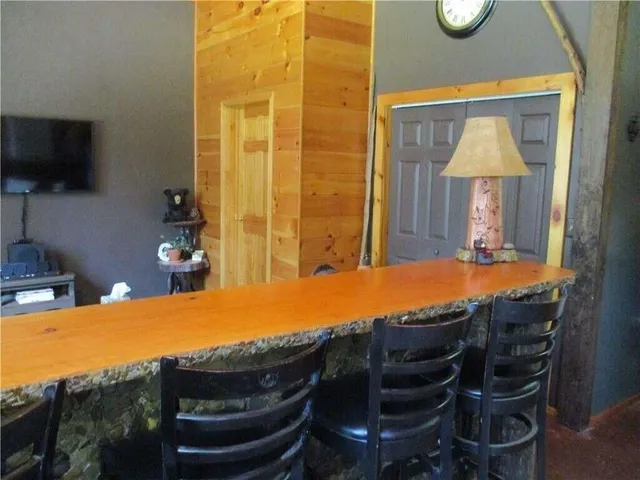 $799,900 | 37 Loon Drive, Newport, ME 04953