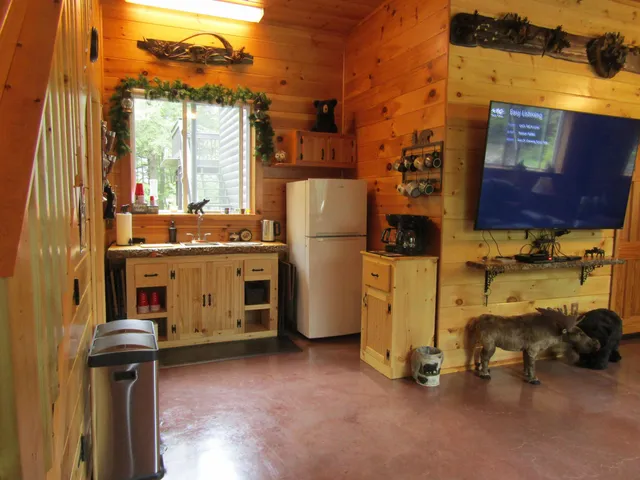 $799,900 | 37 Loon Drive, Newport, ME 04953