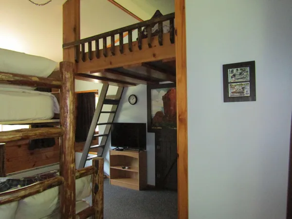 $799,900 | 37 Loon Drive, Newport, ME 04953