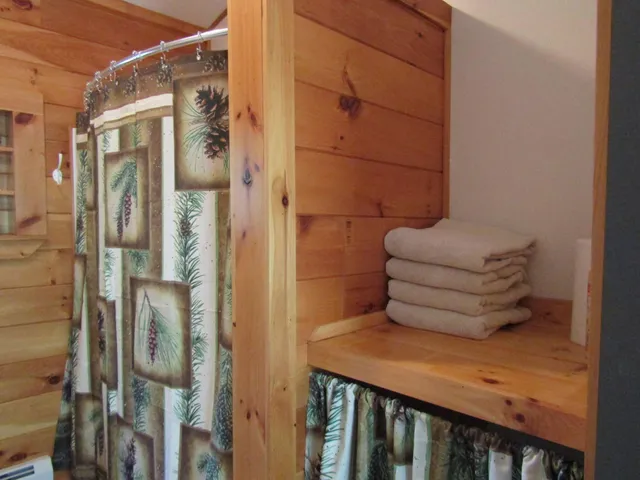 $799,900 | 37 Loon Drive, Newport, ME 04953