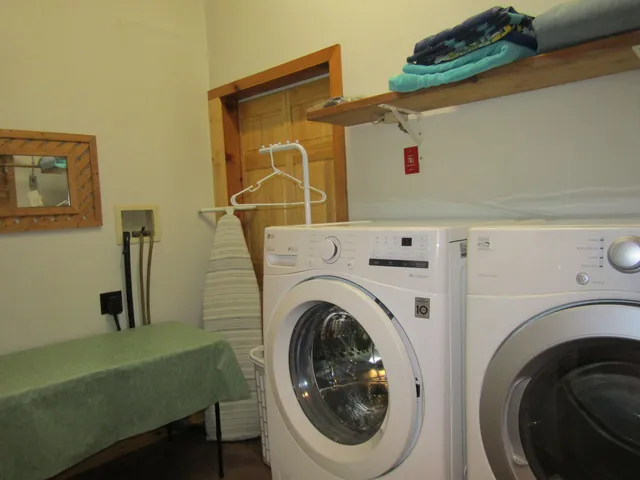 $799,900 | 37 Loon Drive, Newport, ME 04953