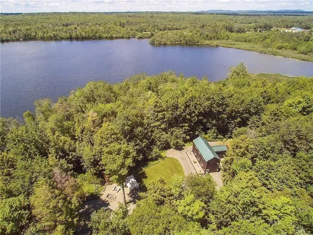 $799,900 | 37 Loon Drive, Newport, ME 04953