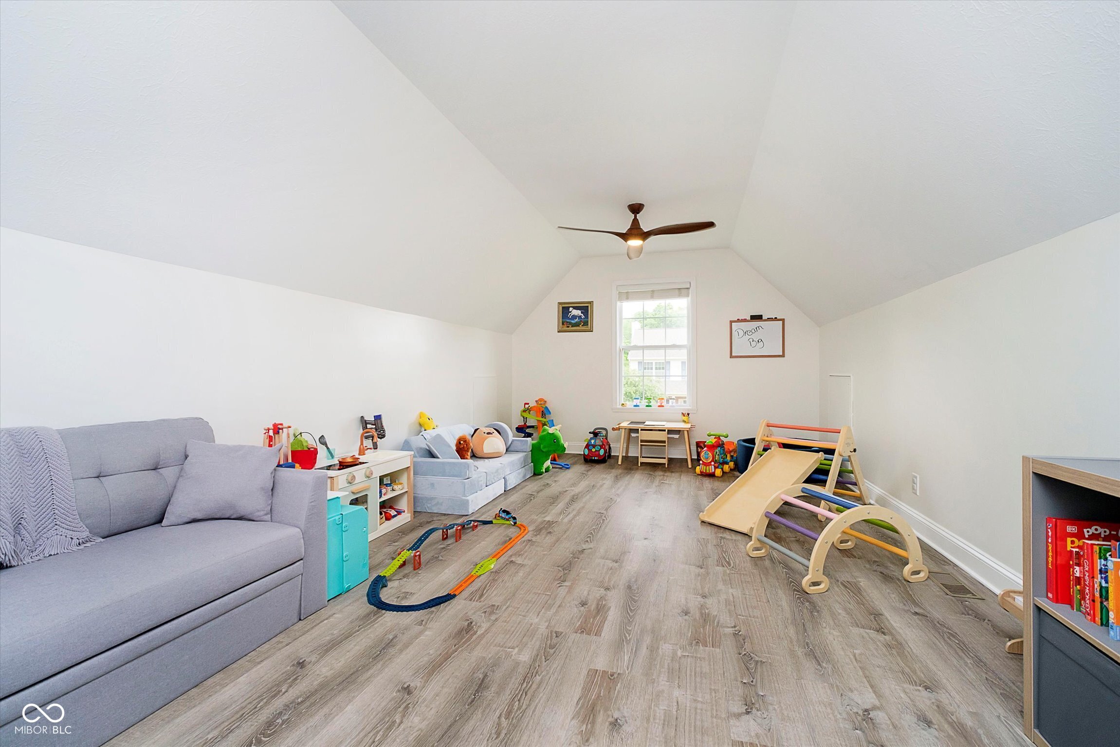 11141 Saybrook Court Fishers, IN 46037 - Photo 23 of 38
