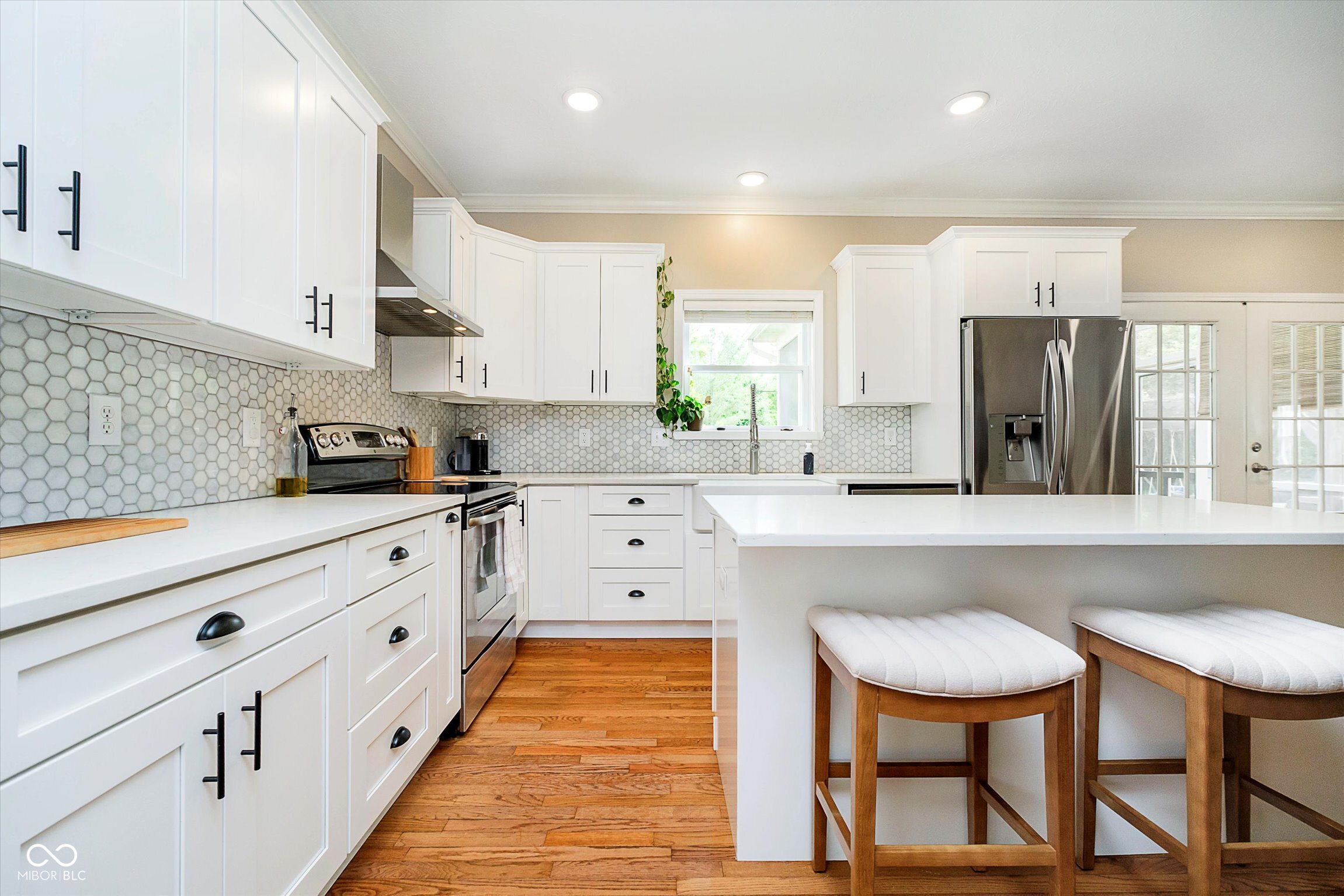 11141 Saybrook Court Fishers, IN 46037 - Photo 9 of 38