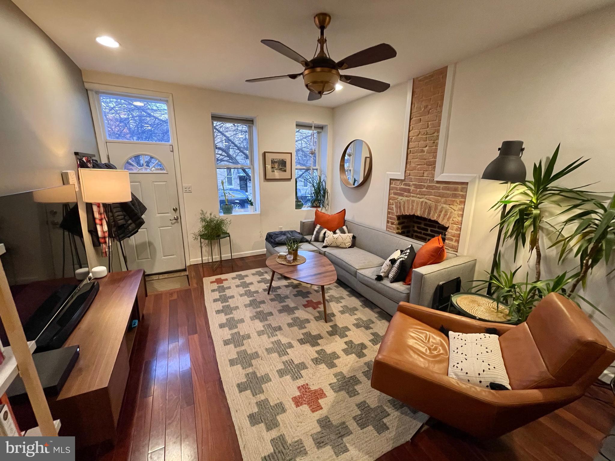 3034 Keswick Road Baltimore, MD 21211 - Photo 24 of 24 Very spacious living room, very open floor plan