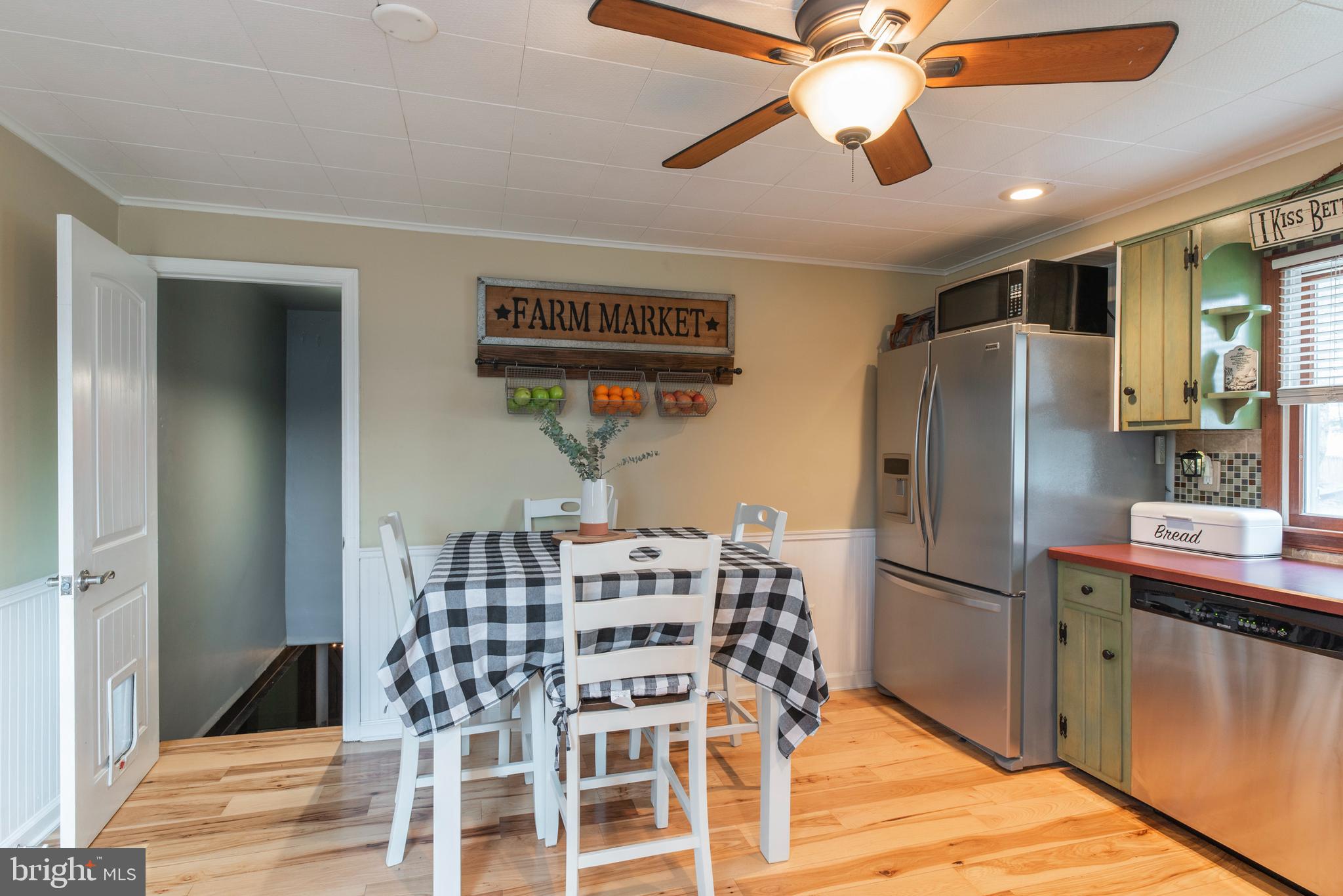 1239 Clyde Road Warminster, PA 18974 - Photo 12 of 32