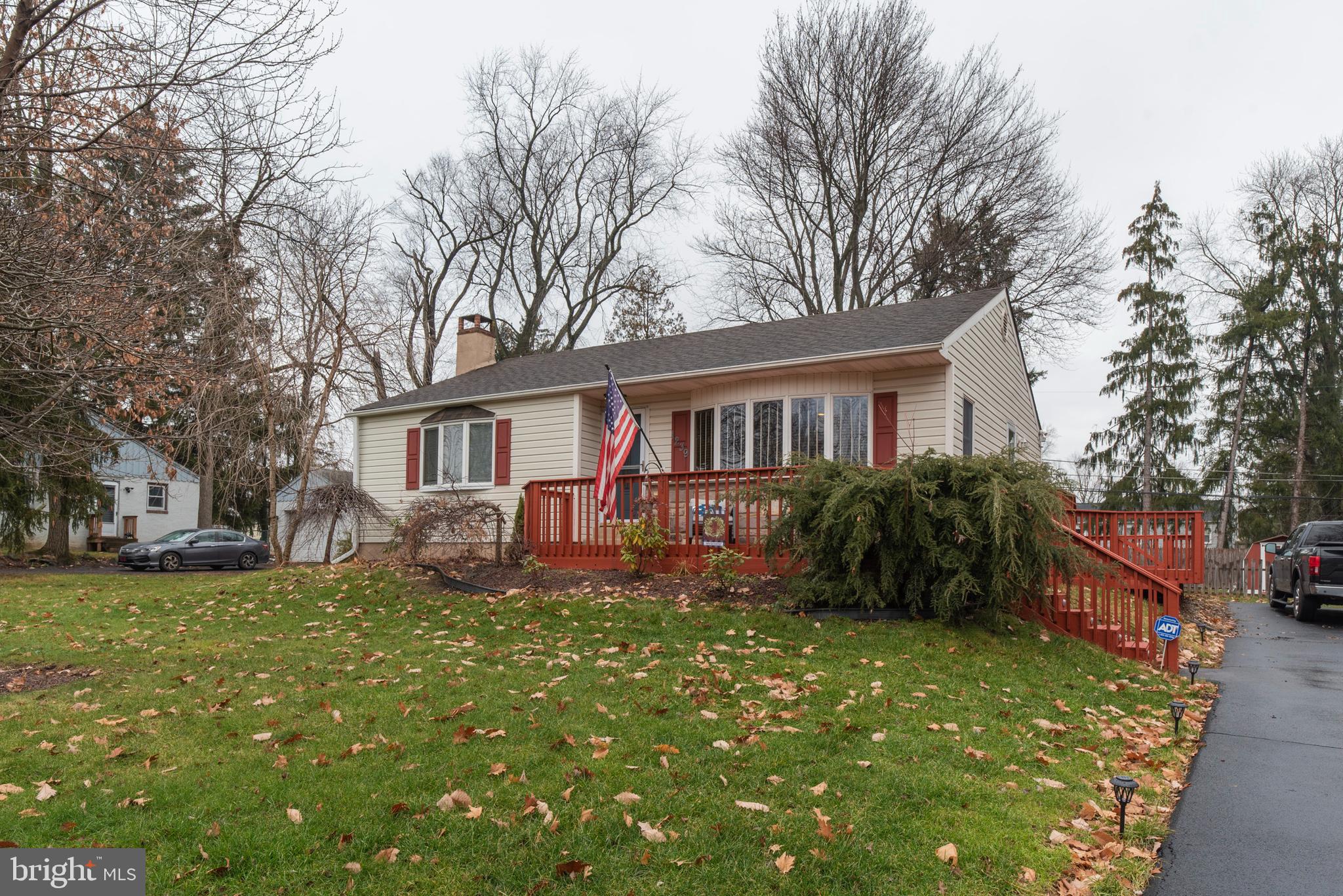 1239 Clyde Road Warminster, PA 18974 - Photo 3 of 32