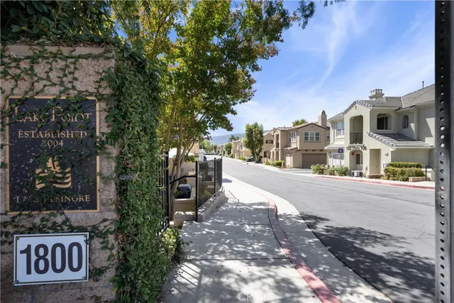 $389,000 | 1800 East Lakeshore Drive, Unit 510, Lake Elsinore, CA 92530