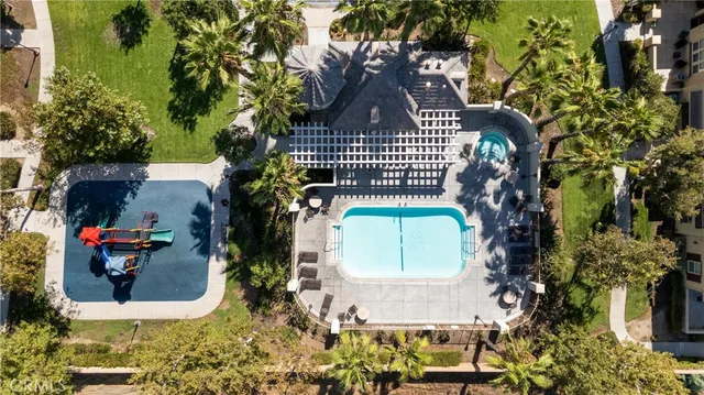 $389,000 | 1800 East Lakeshore Drive, Unit 510, Lake Elsinore, CA 92530