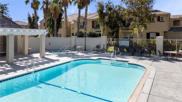 $389,000 | 1800 East Lakeshore Drive, Unit 510, Lake Elsinore, CA 92530