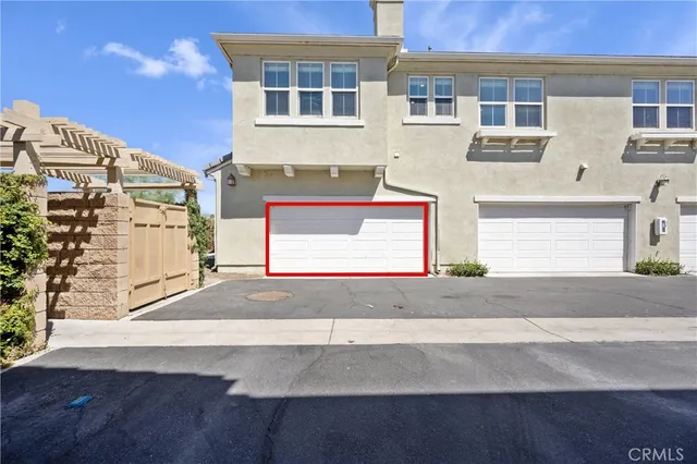 $389,000 | 1800 East Lakeshore Drive, Unit 510, Lake Elsinore, CA 92530