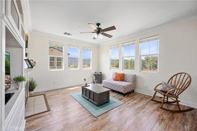 $389,000 | 1800 East Lakeshore Drive, Unit 510, Lake Elsinore, CA 92530