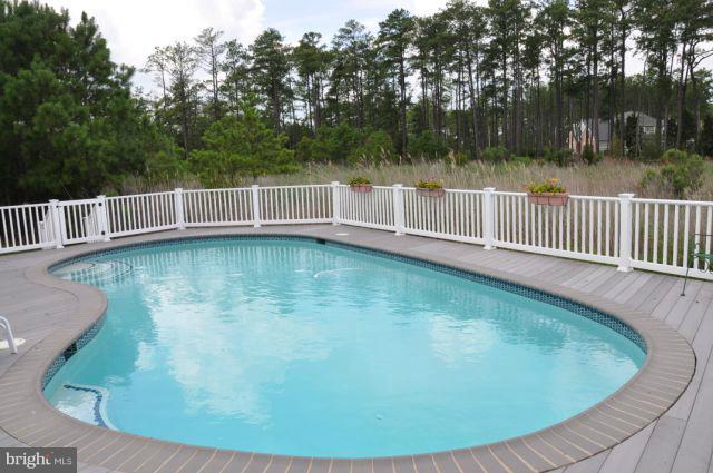 5123 Brooks Road Woolford, MD 21677 - Photo 17 of 30 Pool