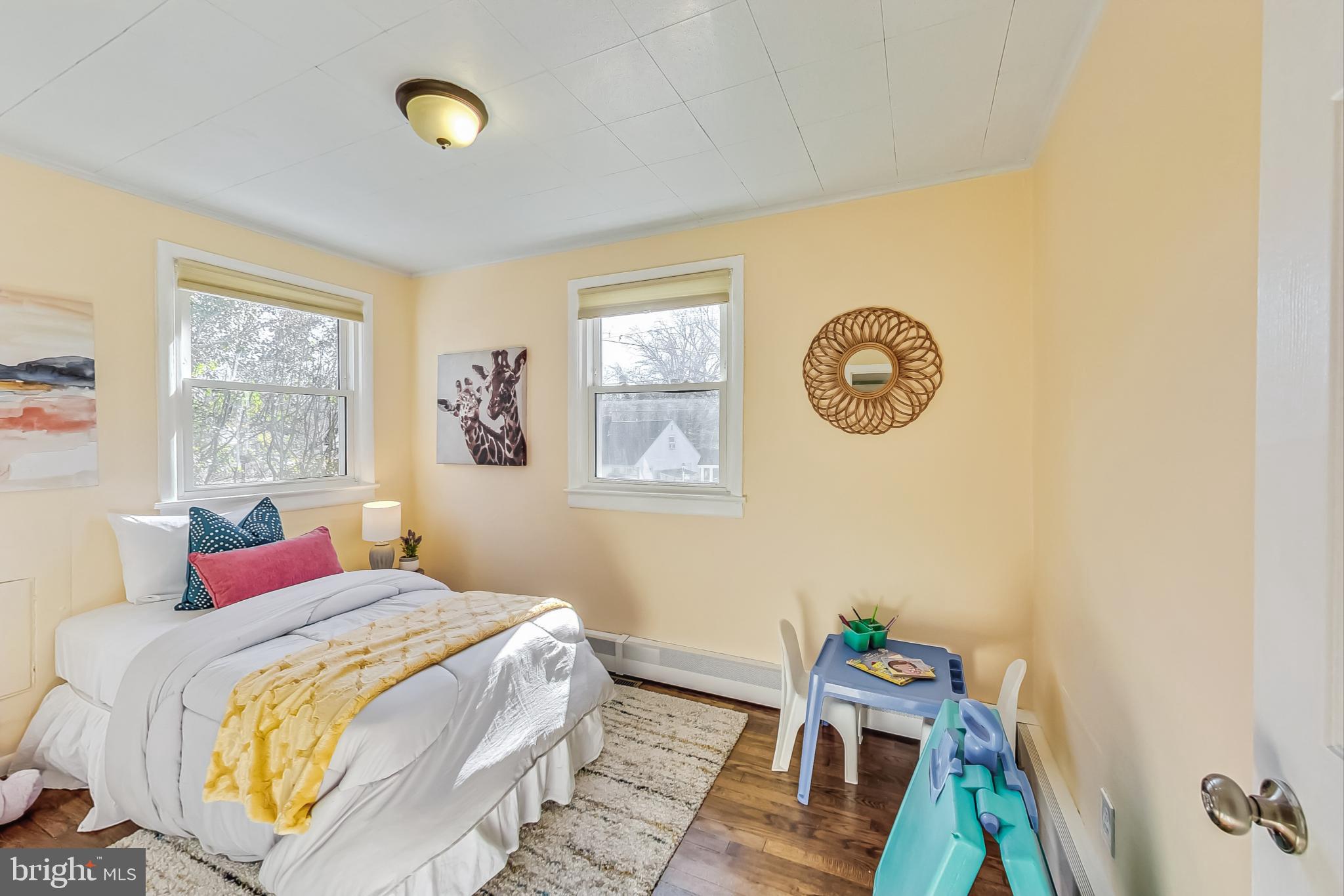 903 Robin Road Silver Spring, MD 20901 - Photo 15 of 46 2nd Bedroom