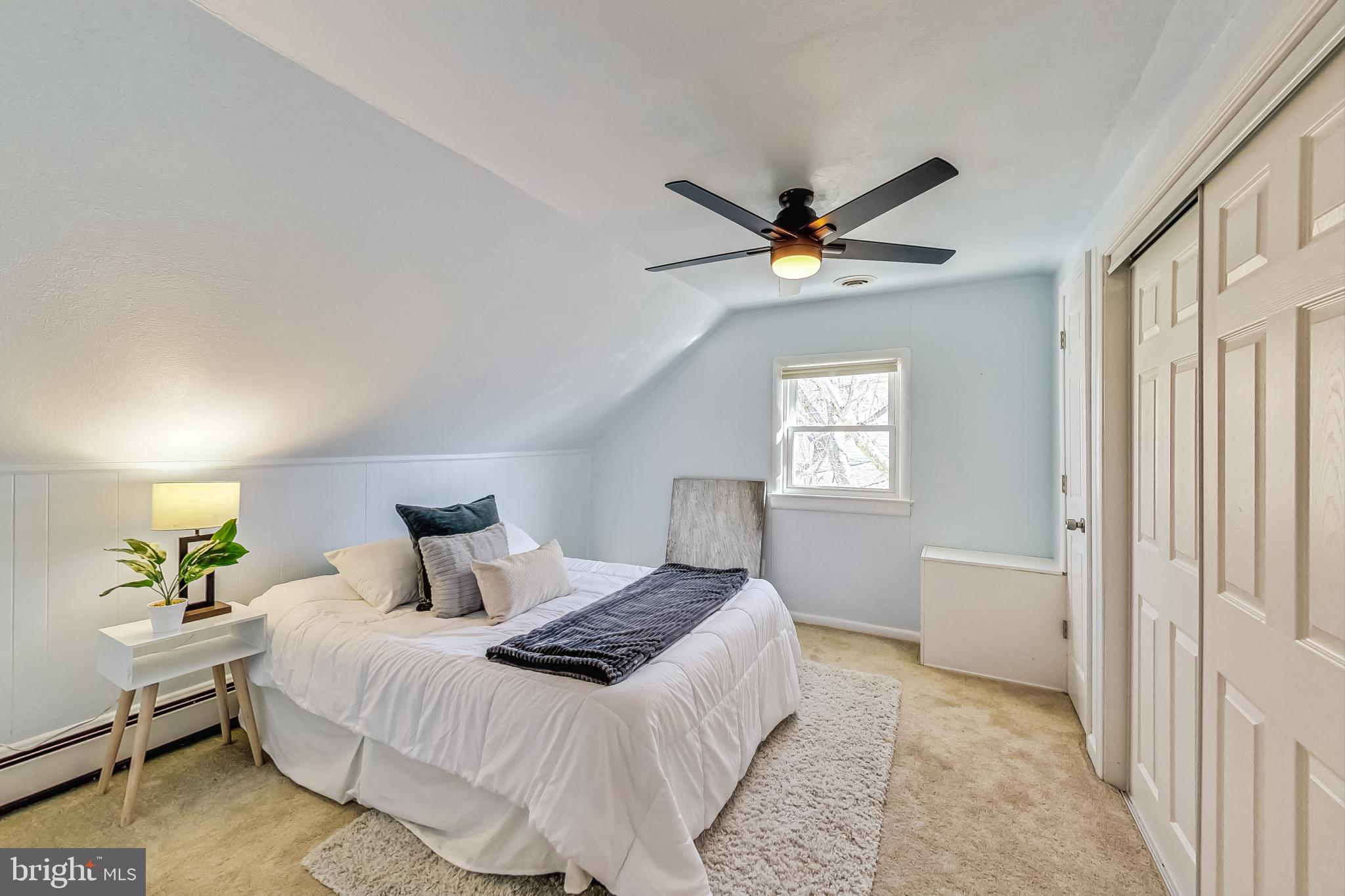 903 Robin Road Silver Spring, MD 20901 - Photo 20 of 46 3rd Bedroom with deep closets
