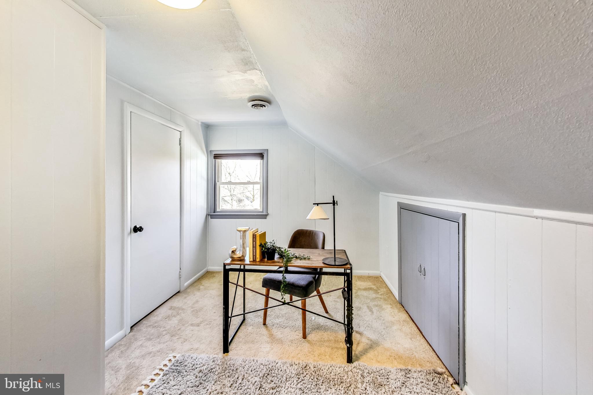 903 Robin Road Silver Spring, MD 20901 - Photo 24 of 46 Flex room - Use a bedroom or office