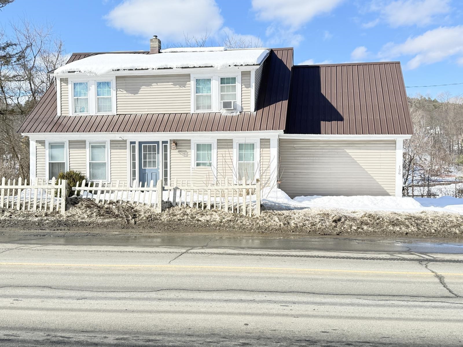 126 South Main Street Lisbon, NH 03585 - Photo 1 of 22