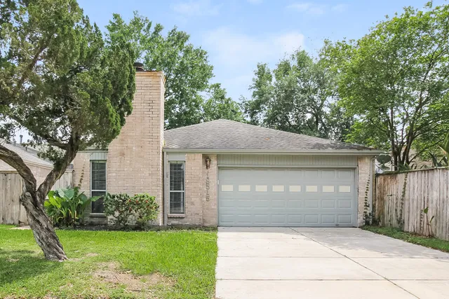 $1,630 | 18515 Denise Dale Lane, Houston, TX 77084