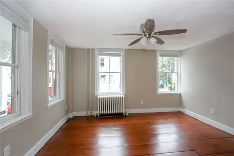 $3,500 | 43 Farewell Street, Unit DURGIN #1, Newport, RI 02840