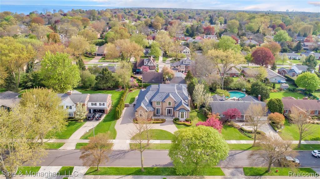 45 Roslyn Road Grosse Pointe Shores, MI 48236 - Photo 78 of 88